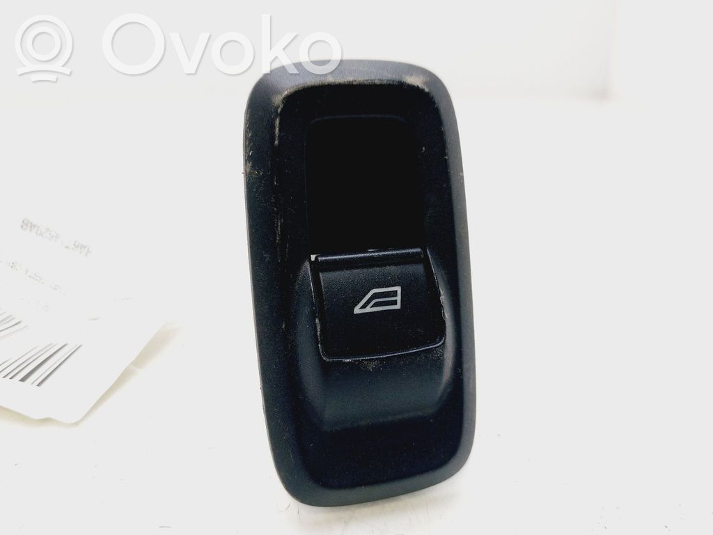 Ford Fiesta Electric window control switch 