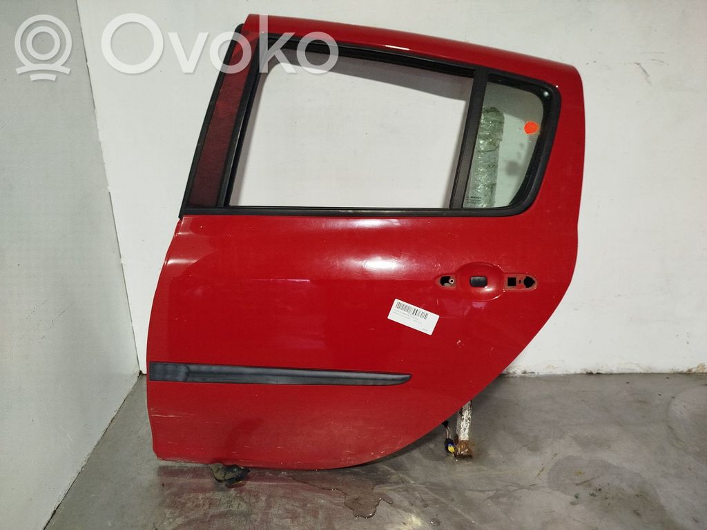 Renault Clio III Puerta trasera 