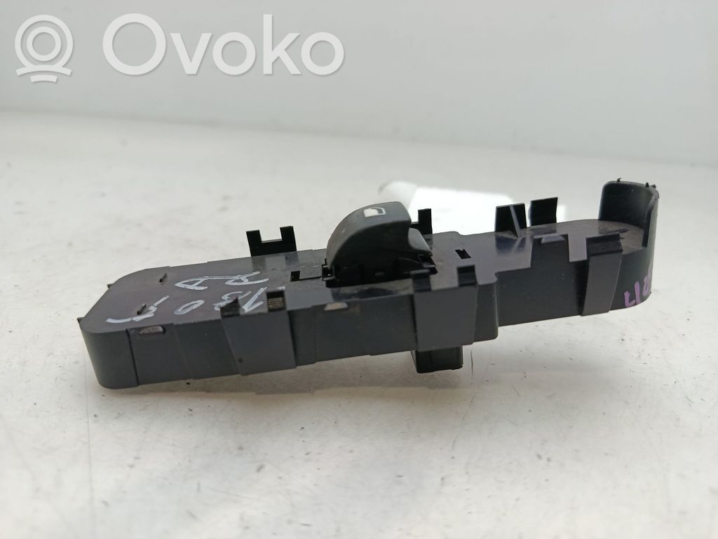 Citroen C4 I Interruptor del elevalunas eléctrico 