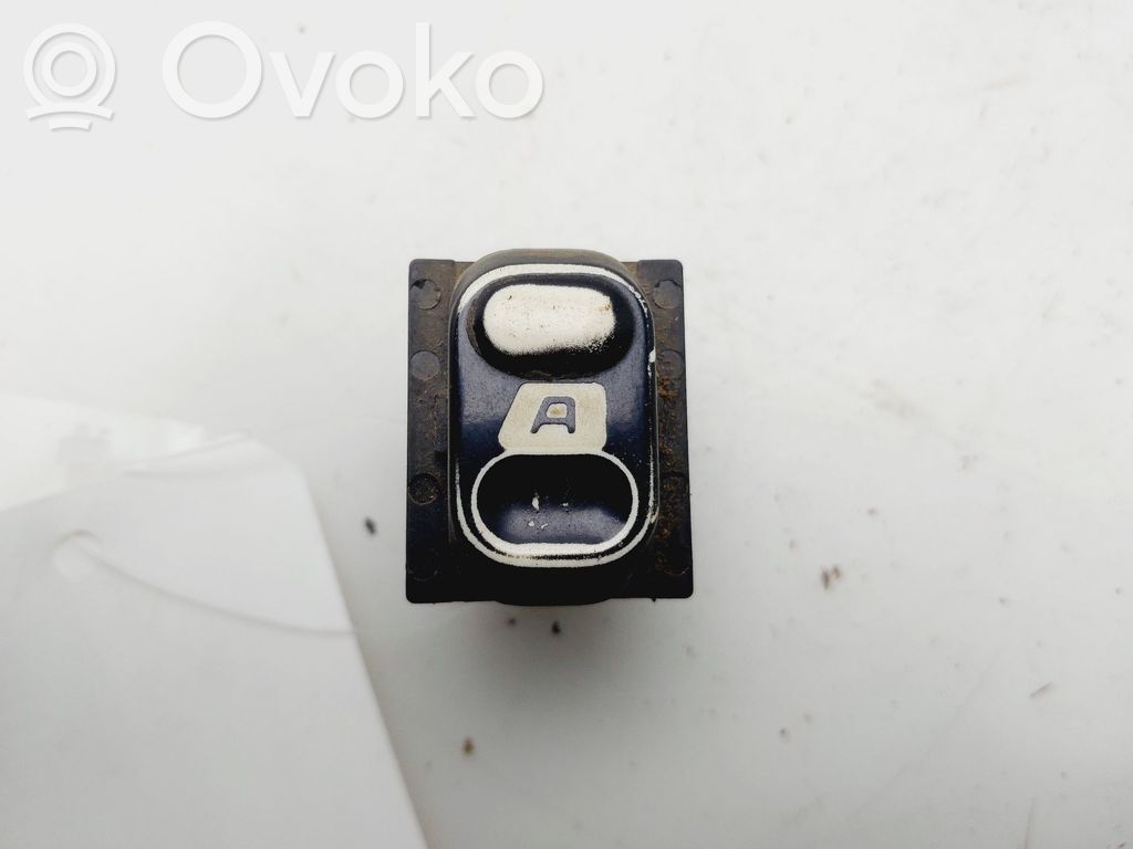 Citroen Berlingo Electric window control switch 