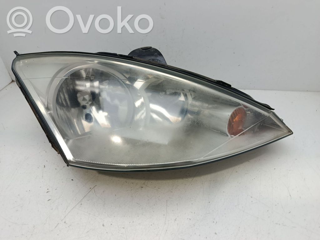Ford Focus Phare frontale 