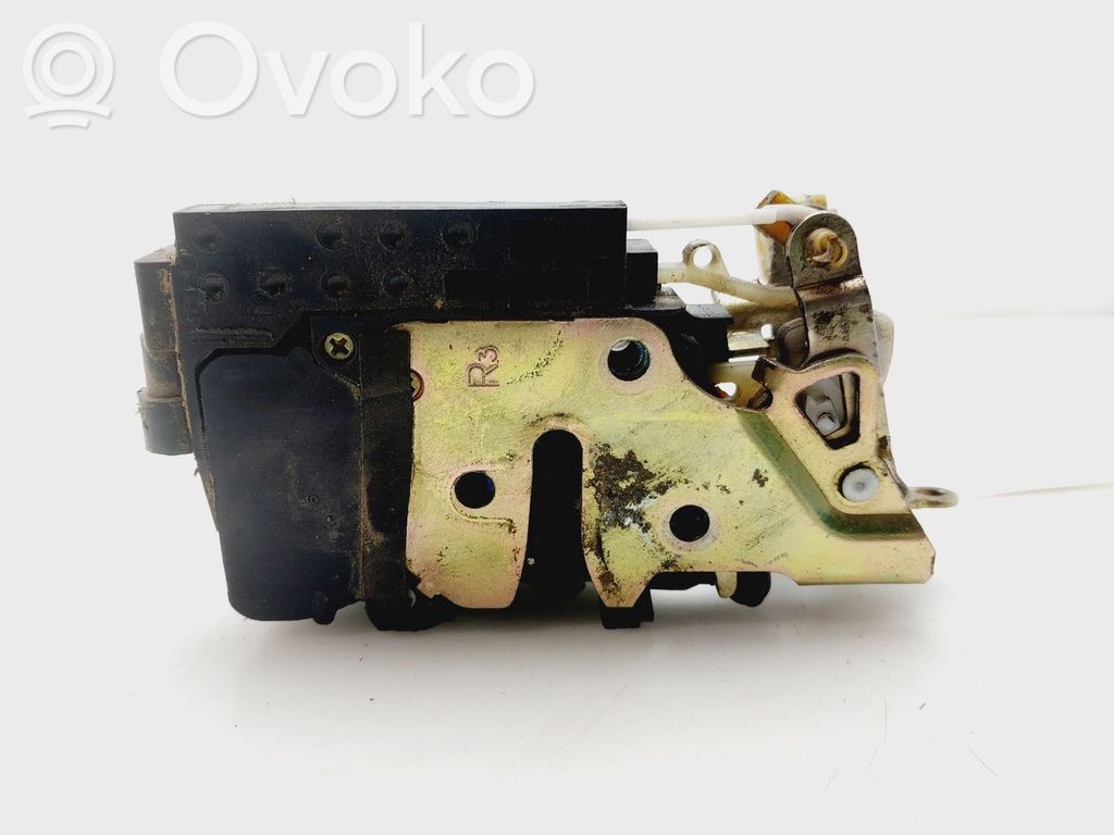 Chevrolet Evanda Front door lock 