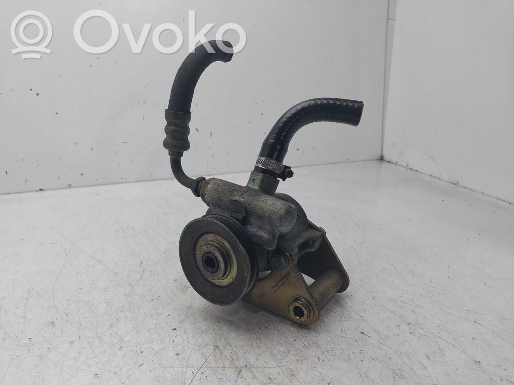 Peugeot 205 Pompa servosterzo 