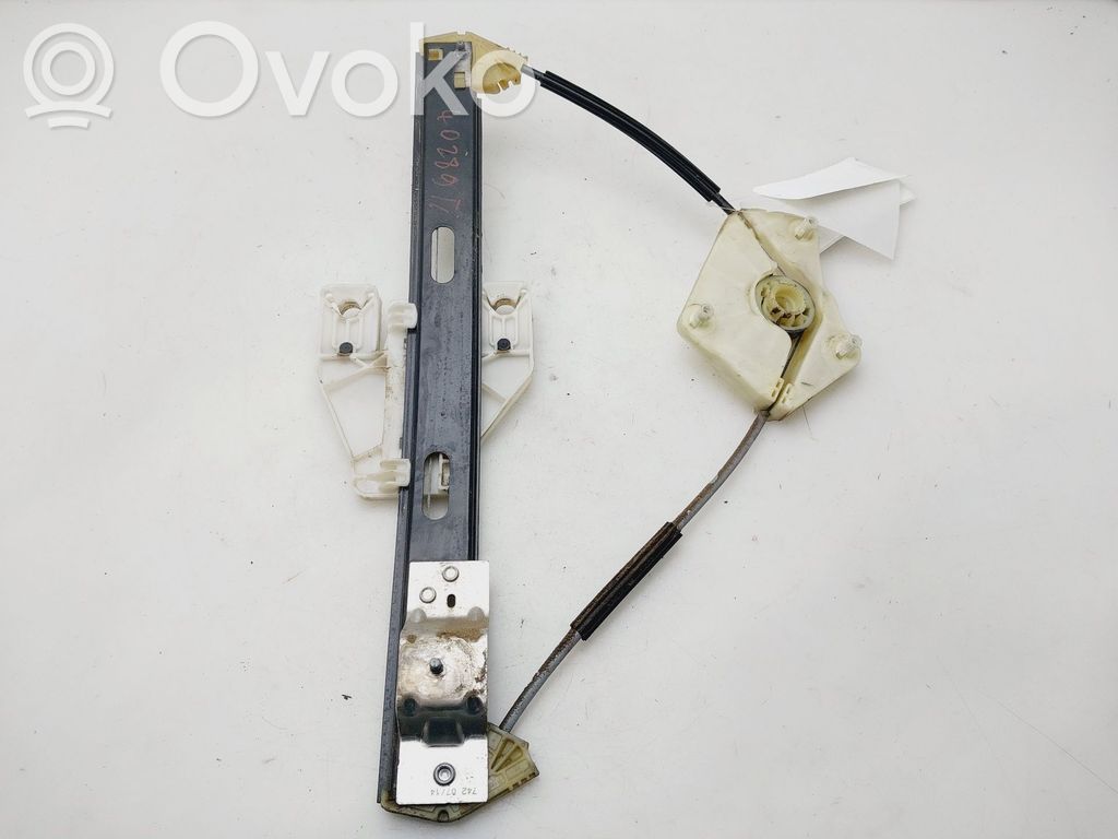 Macara geam spate manuală   5F4839461C