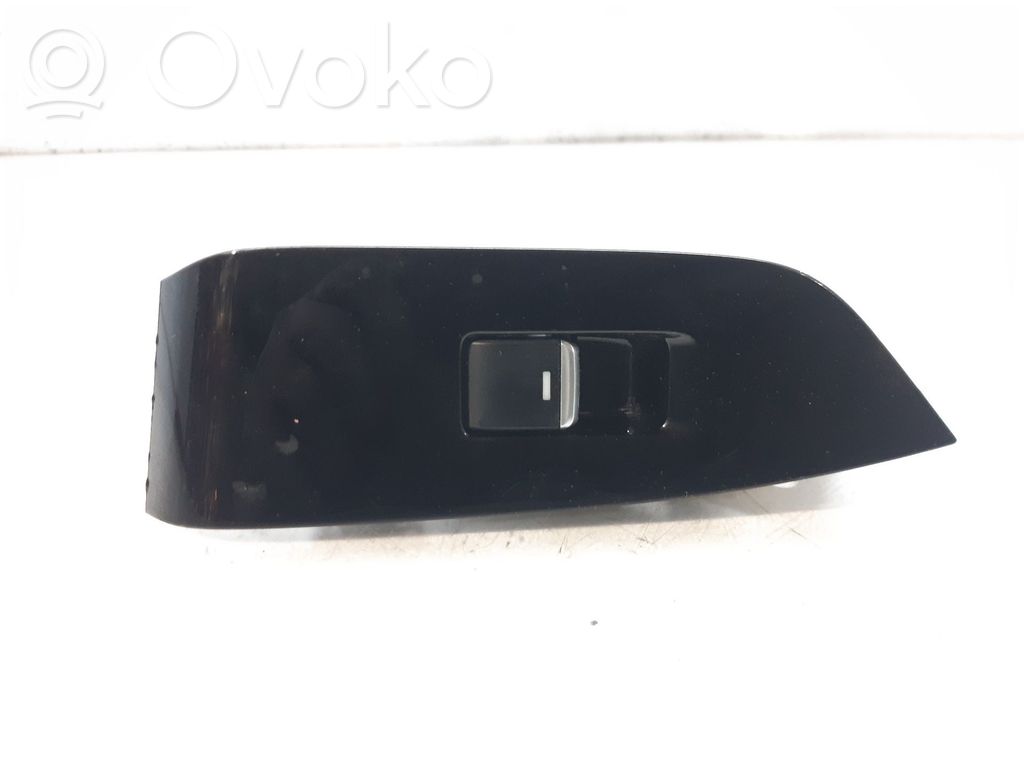 Mazda CX-5 II Electric window control switch 