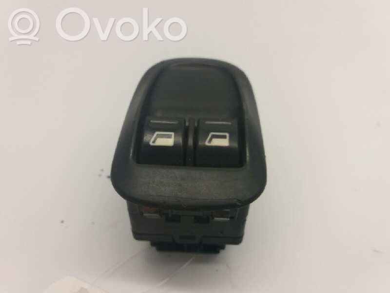 Peugeot 306 Electric window control switch 