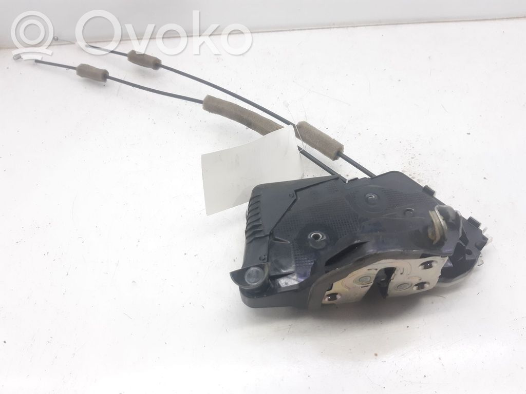 Honda CR-V Etuoven lukko 