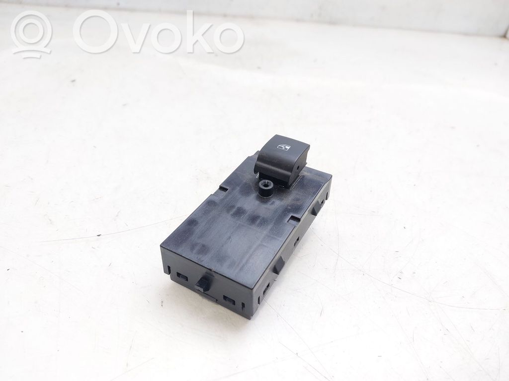 Interruptor del elevalunas eléctrico   13408448