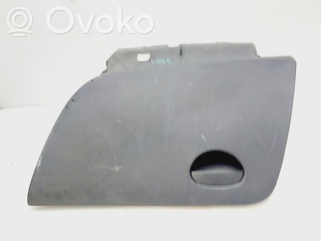 Seat Toledo III (5P) Guantera 