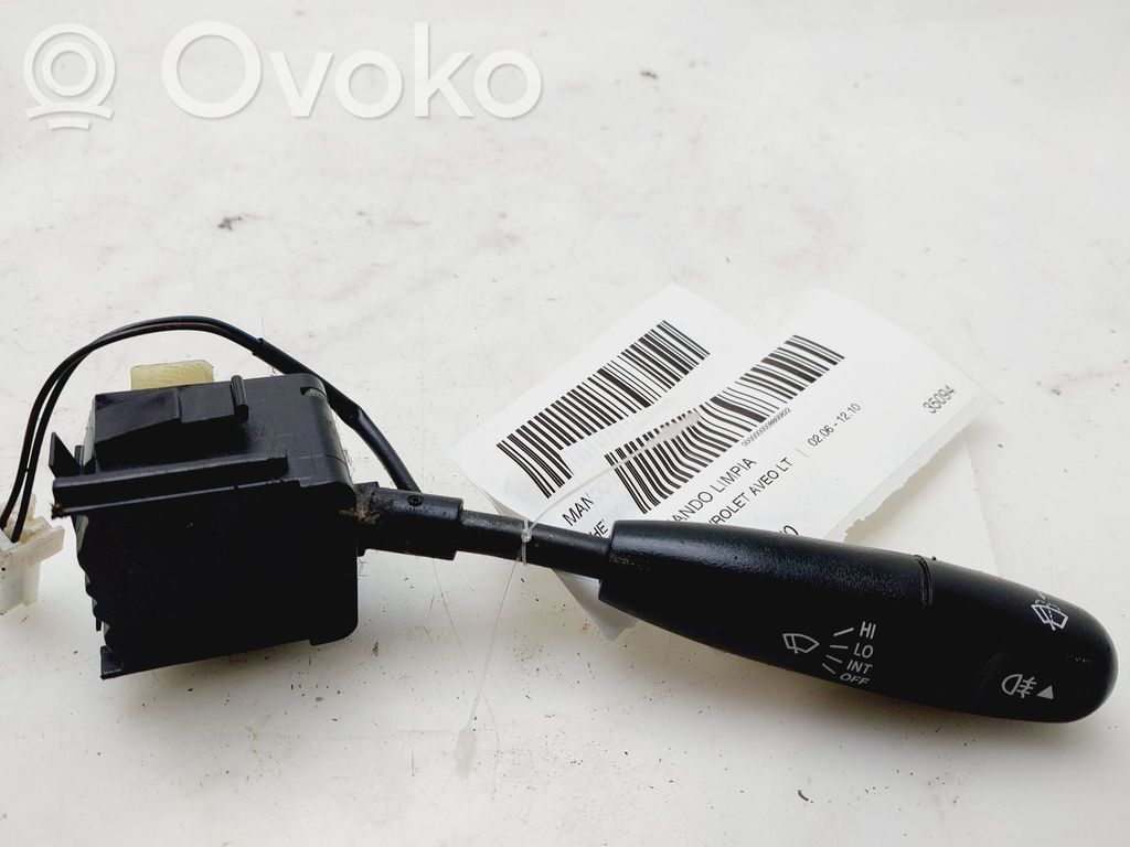 Chevrolet Aveo Pyyhkijän vipu 