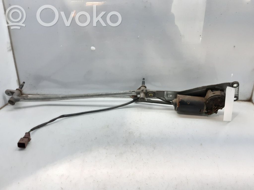 Citroen Xsara Etupyyhkimen vivusto ja moottori 