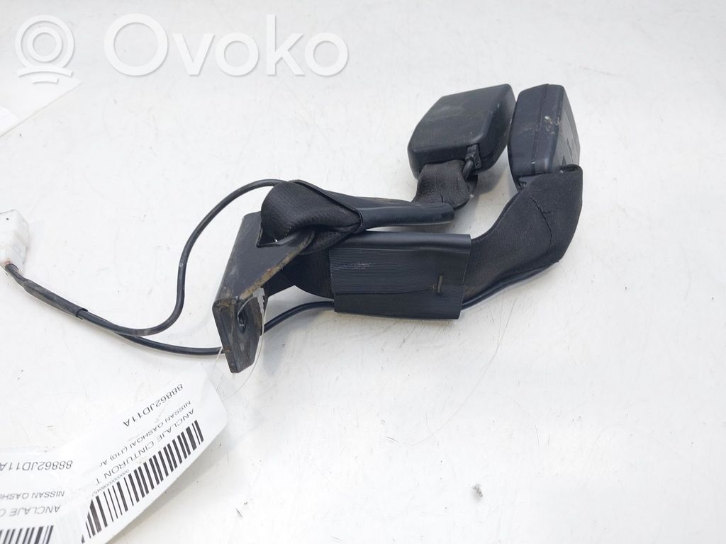 Nissan Qashqai Klamra tylnego pasa bezpieczeństwa 