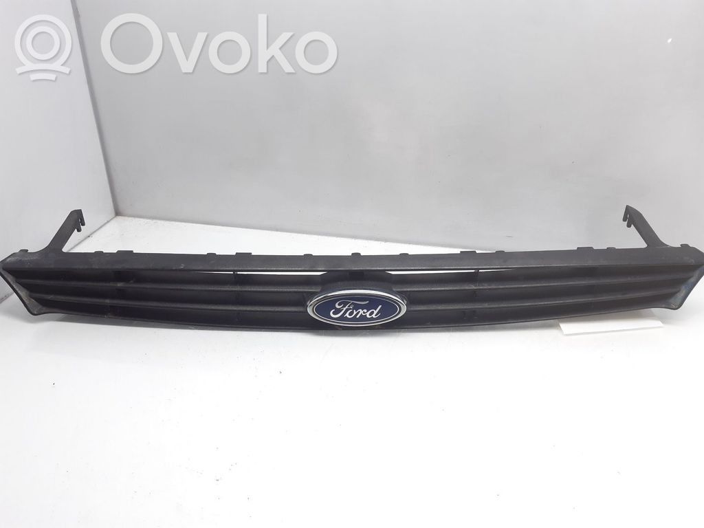 Ford Focus Front grill 
