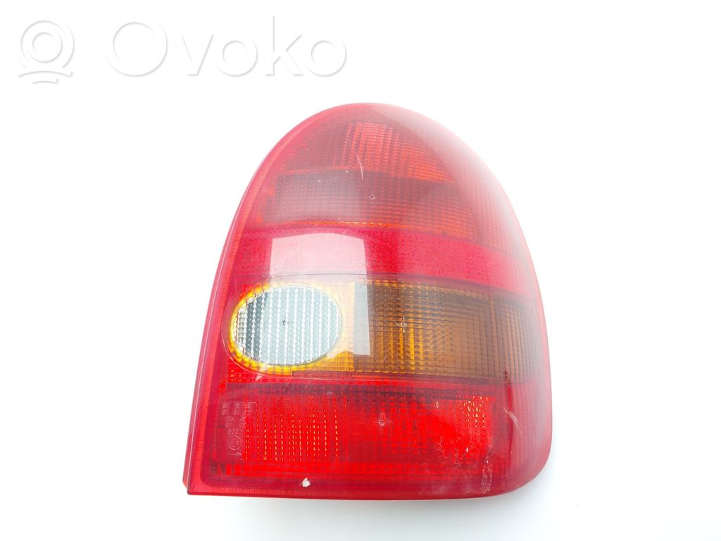 Opel Corsa B Takavalot 