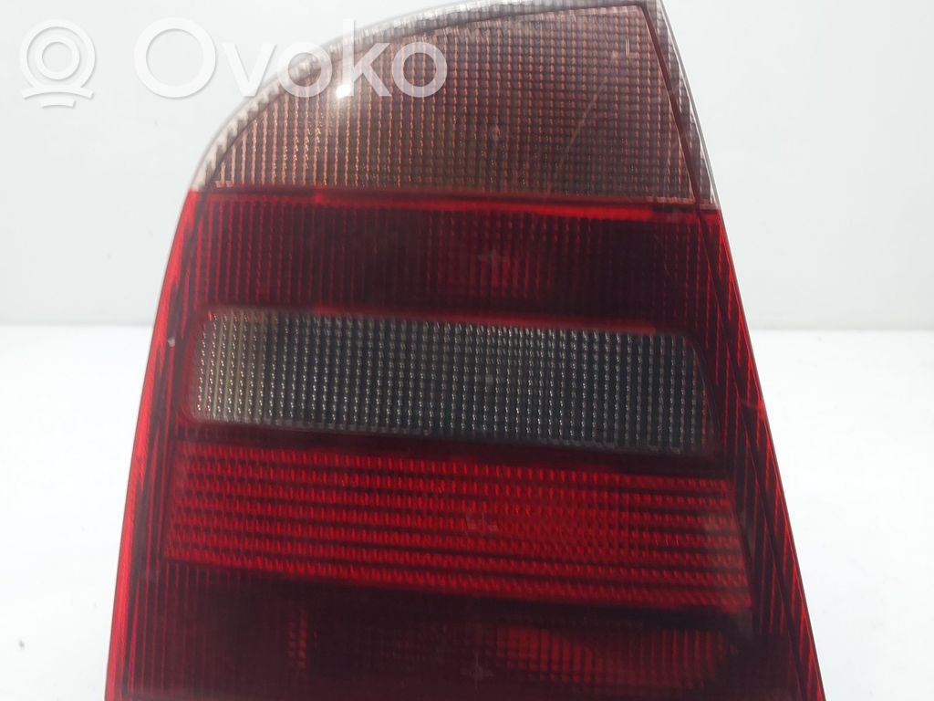 Skoda Octavia Mk2 (1Z) Lampa tylna 