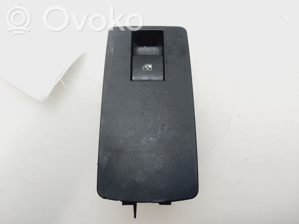 Comutator comandă geamuri electrice   13301886