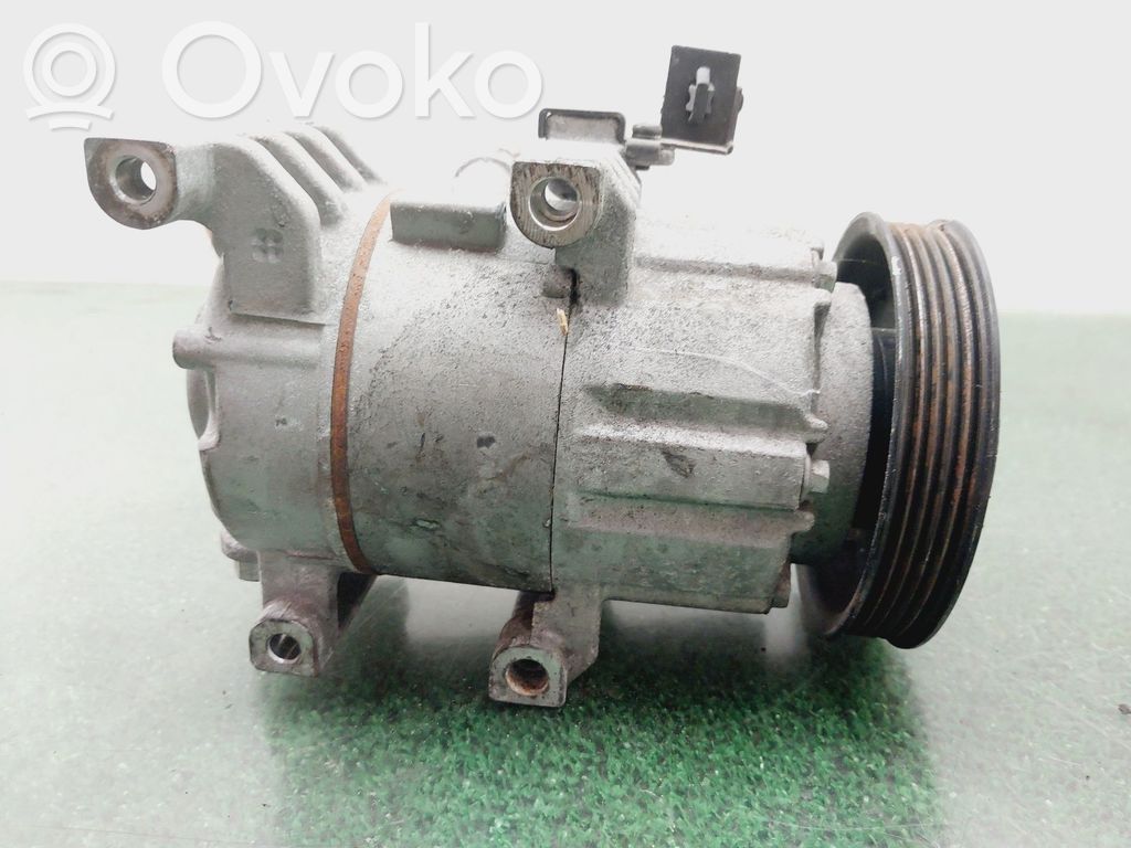 Compresor (pompă) aer condiționat (A/C)   97701A6701