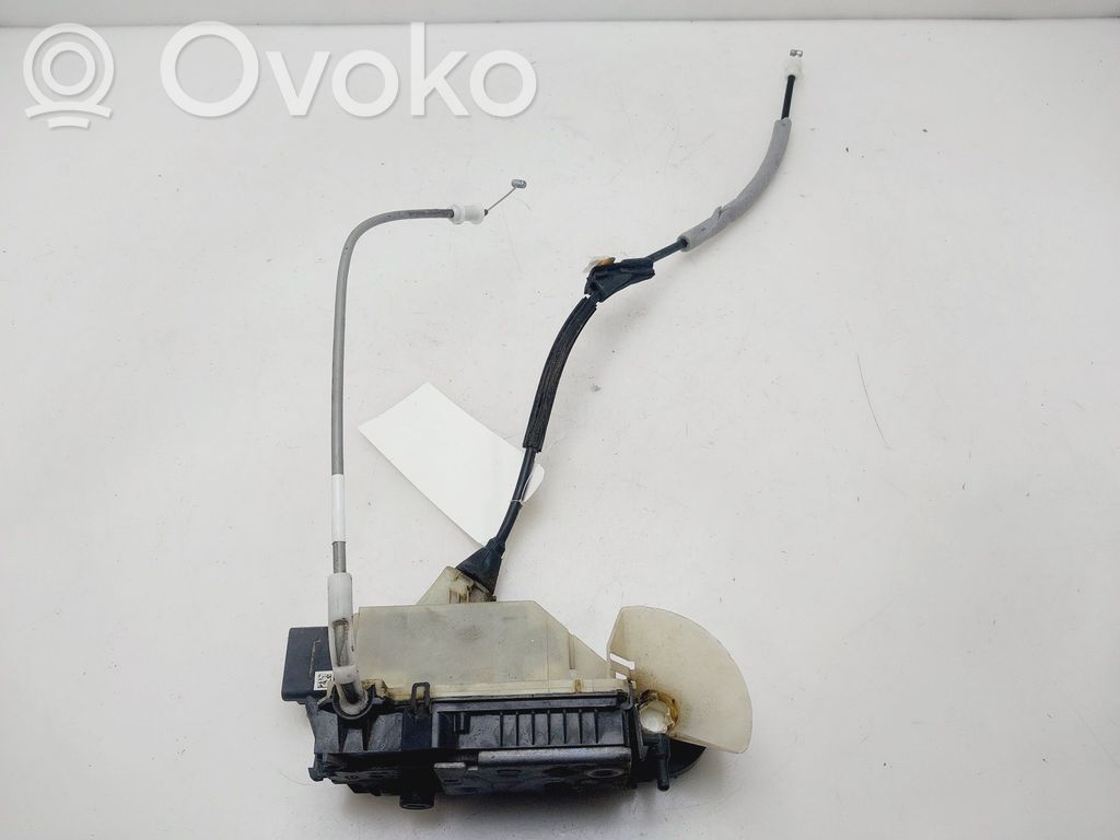 Citroen C4 I Priekšpusē slēdzene 