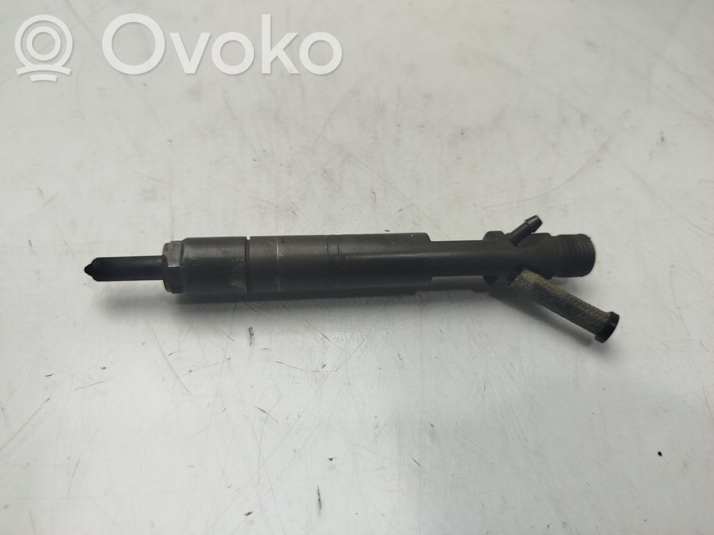 Ford Focus Fuel injector 