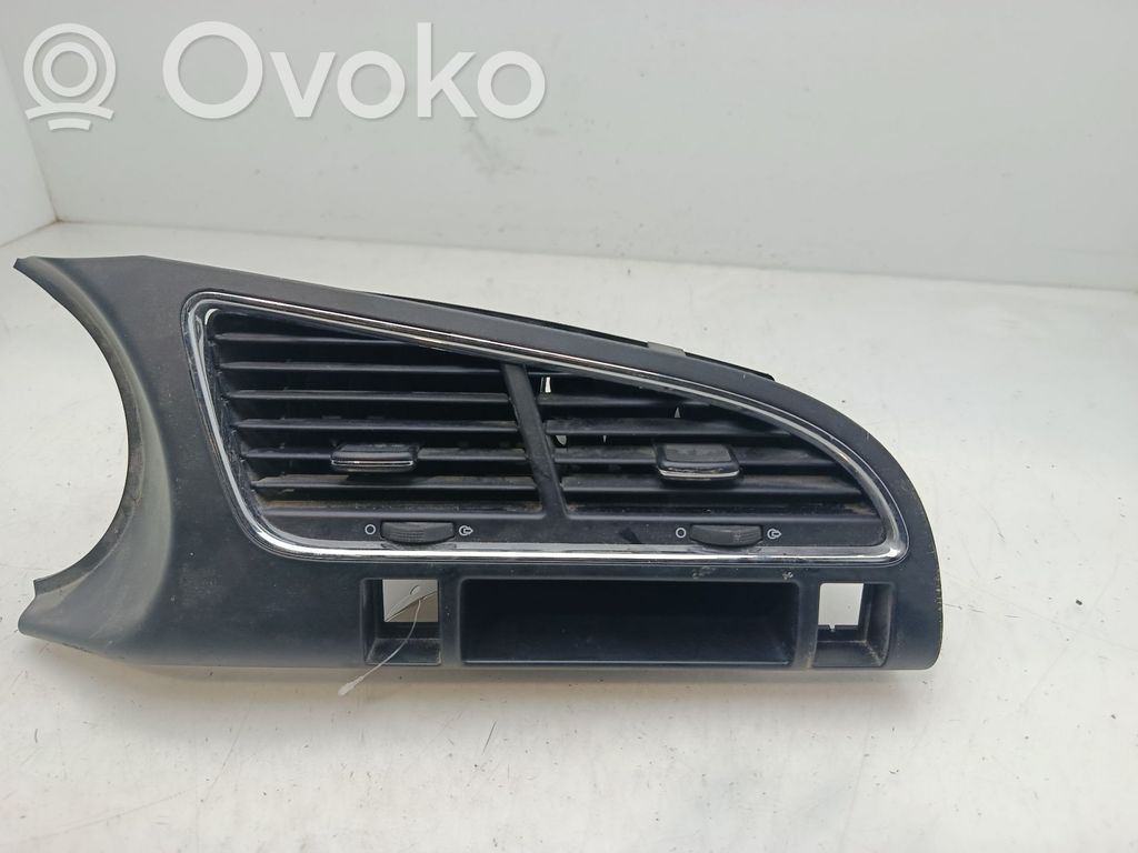 Peugeot 3008 I Griglia di ventilazione centrale cruscotto 