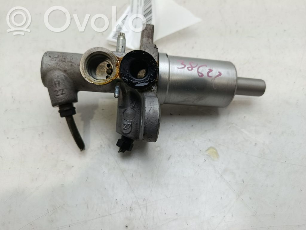BMW 5 E60 E61 Master brake cylinder 