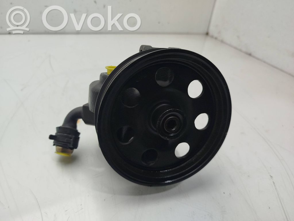 Ford Focus Power steering pump 