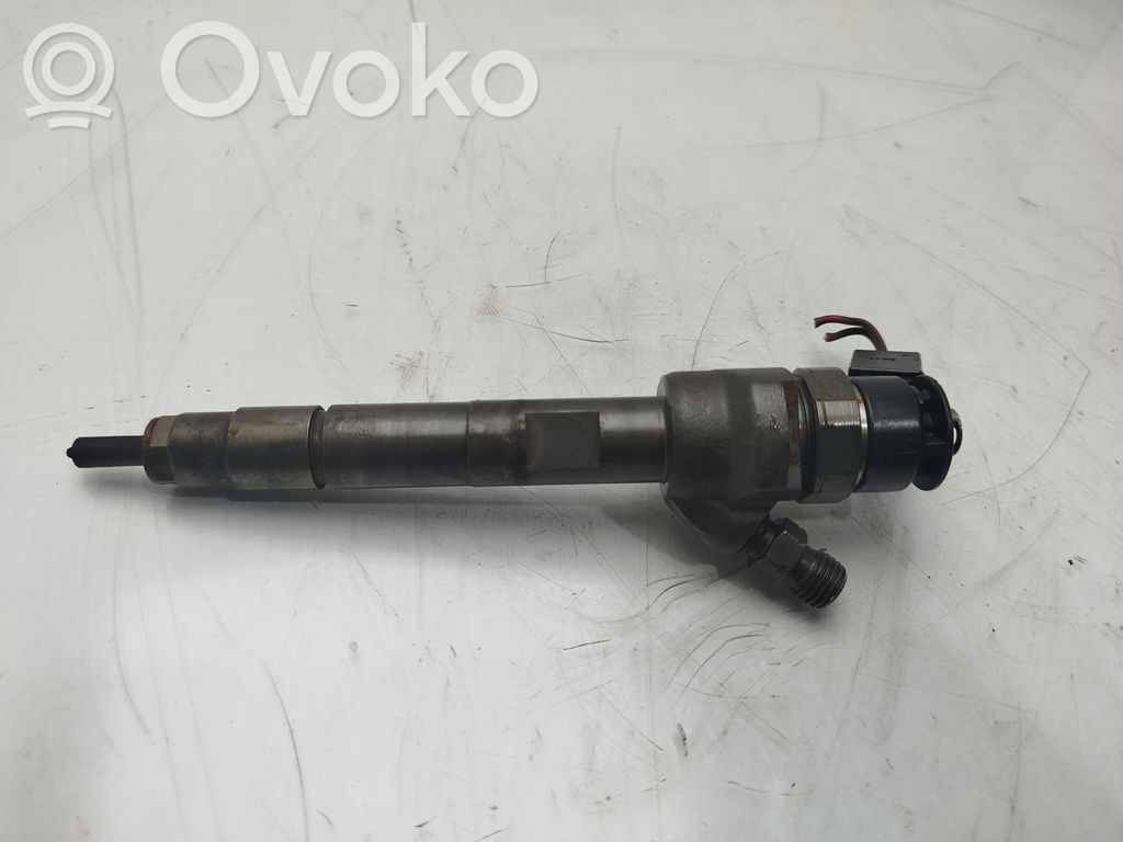 Inyector de combustible   779844604