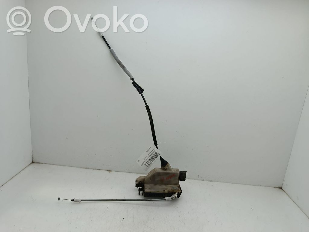 Citroen DS5 Front door lock 