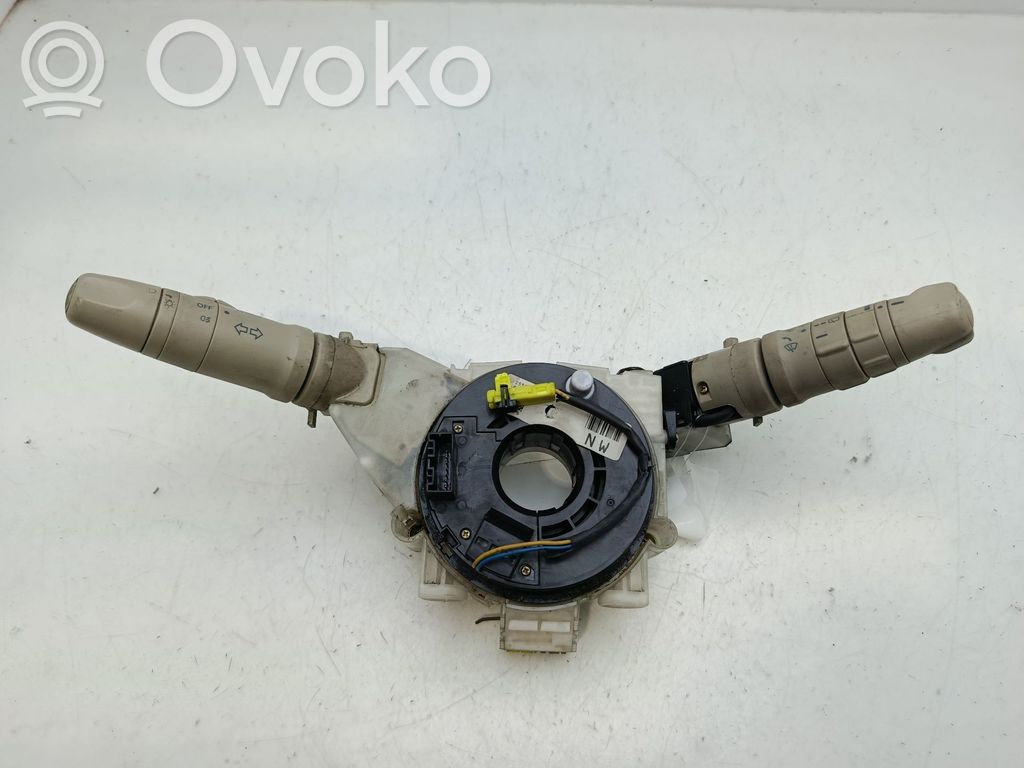 Nissan Micra Otros interruptores/perillas/selectores 