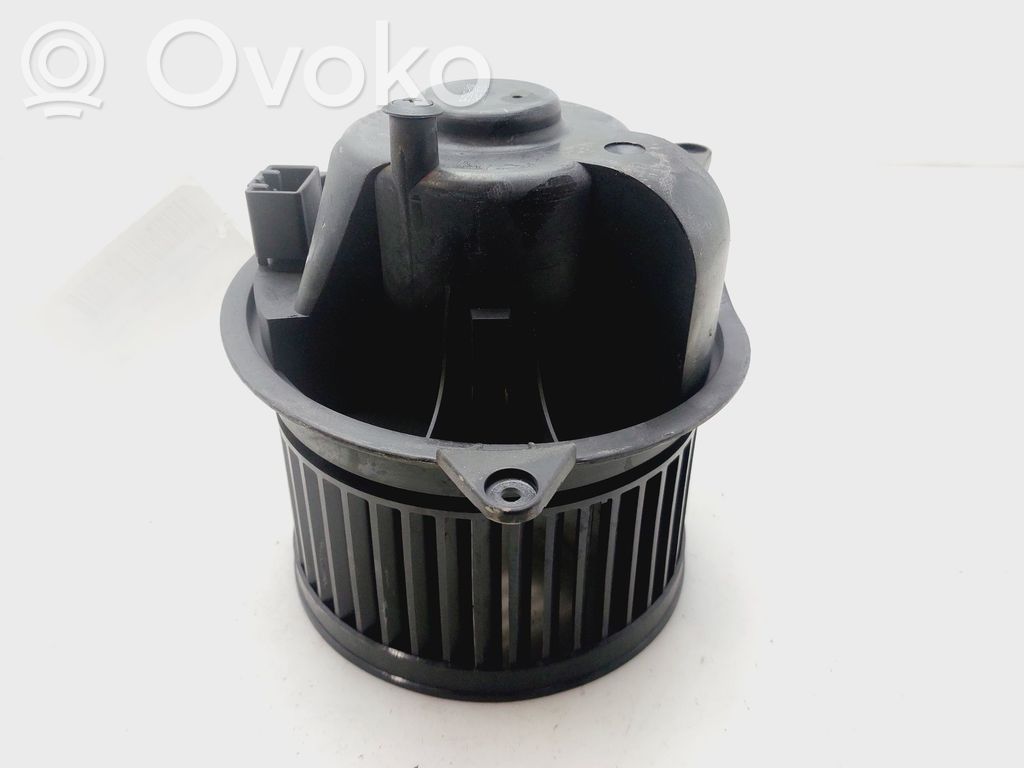 Ford Focus Ventilator aerotermă