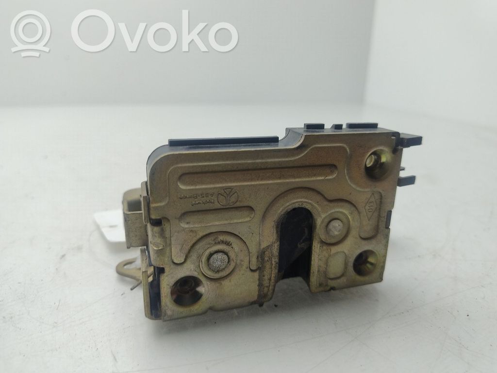 Renault 19 Front door lock 