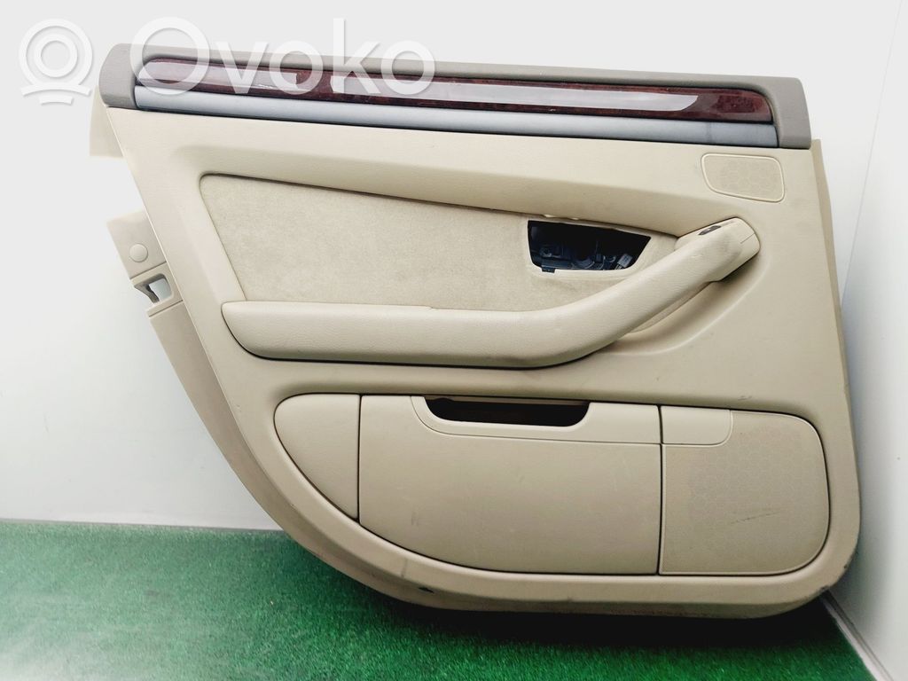 Audi A8 S8 D3 4E Moldura del tarjetero de la puerta trasera 