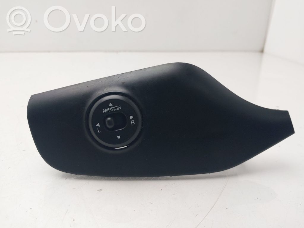KIA Ceed Veidrodėlių jungtukas 