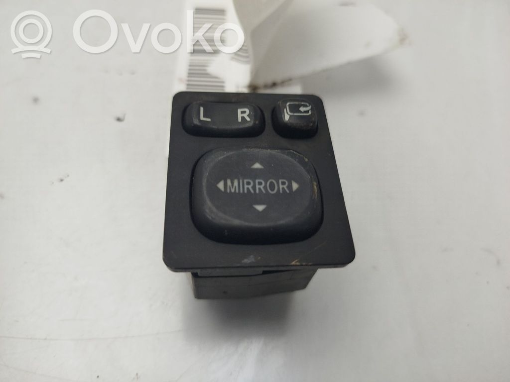 Toyota Auris 150 Interruptor del espejo lateral 