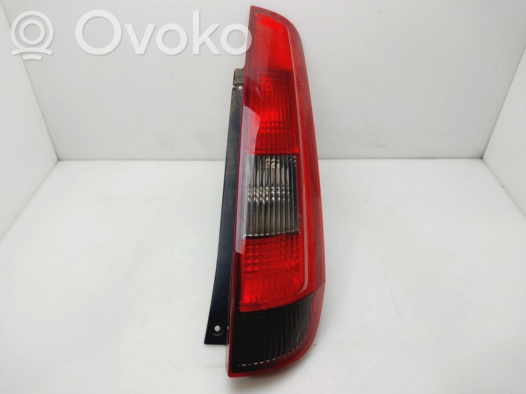Ford Fiesta Lampa tylna 