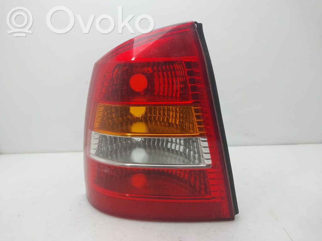 Opel Astra G Galinis žibintas kėbule 