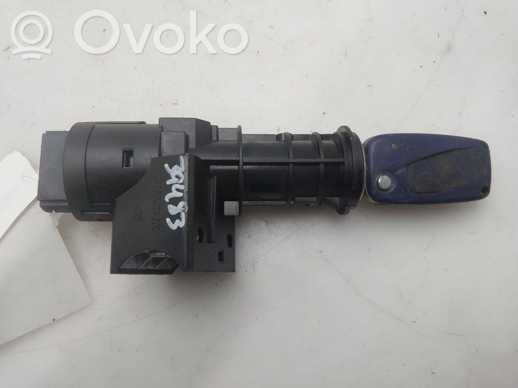 Fiat Stilo Virtalukko 