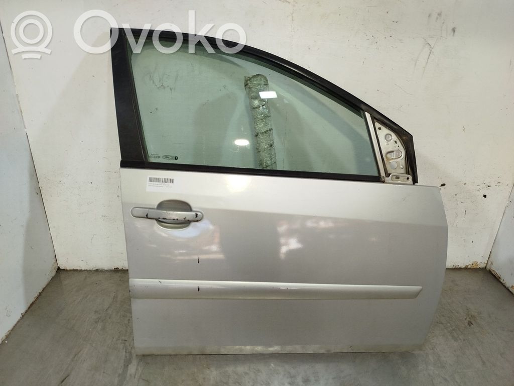 Ford Fiesta Puerta delantera 