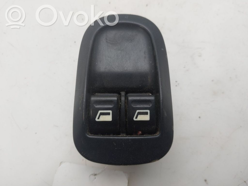 Peugeot 206 Electric window control switch 