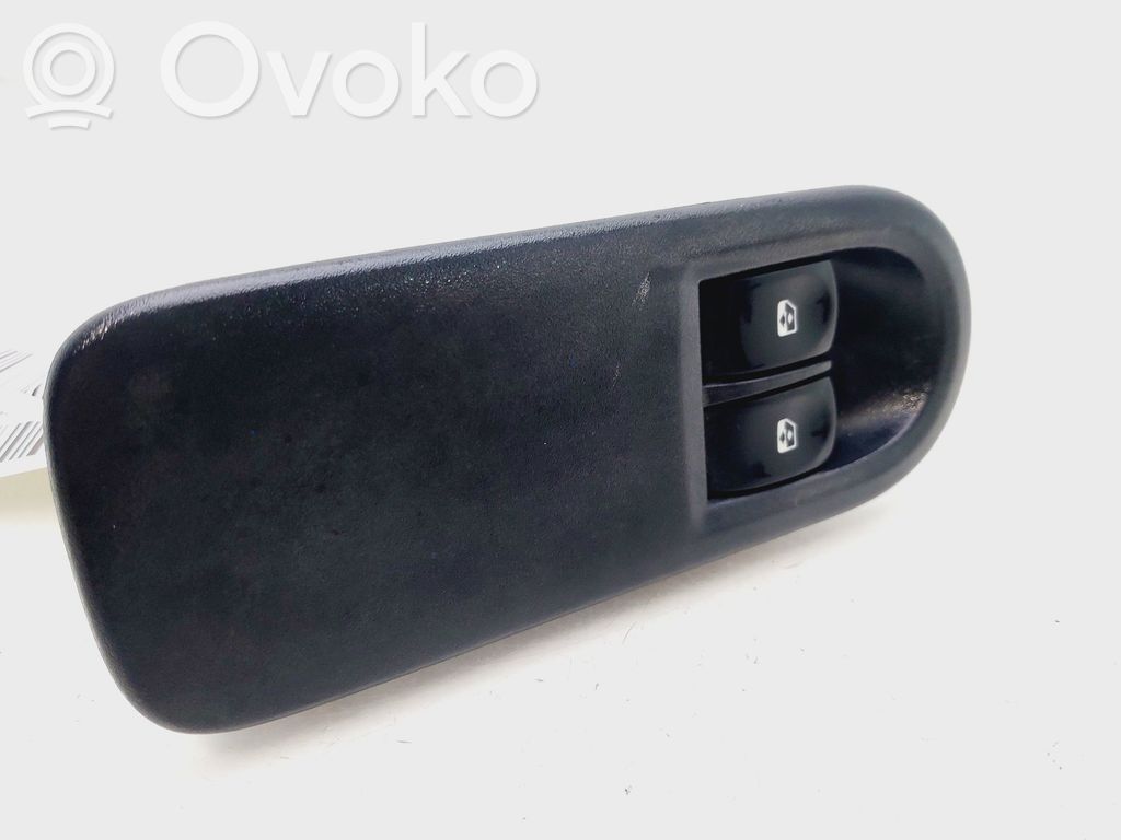 Przyciski szyb   8200356519