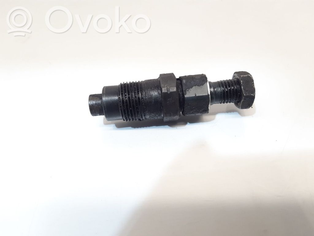 Mitsubishi L200 Inyector de combustible 