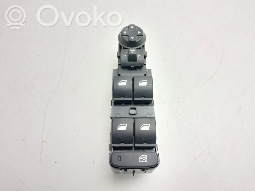 BMW X3 E83 Electric window control switch 