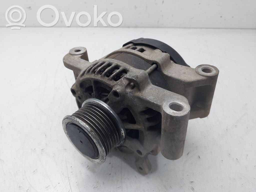 Toyota Avensis T270 Generatore/alternatore 