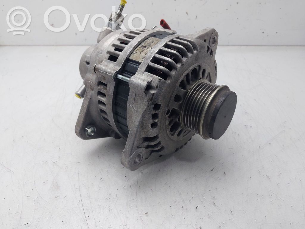 Opel Astra H Generator/alternator 