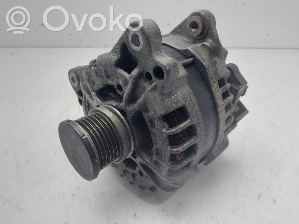 Alternador   03L903017E