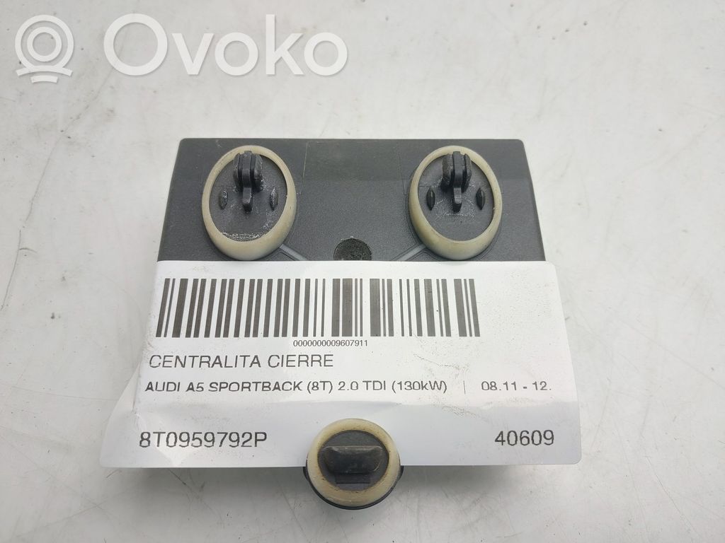Audi A5 8T 8F Unidad de control/módulo del bloqueo de puertas 