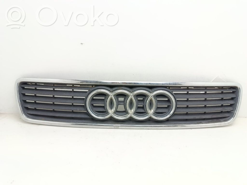 Audi A4 S4 B5 8D Grilă față