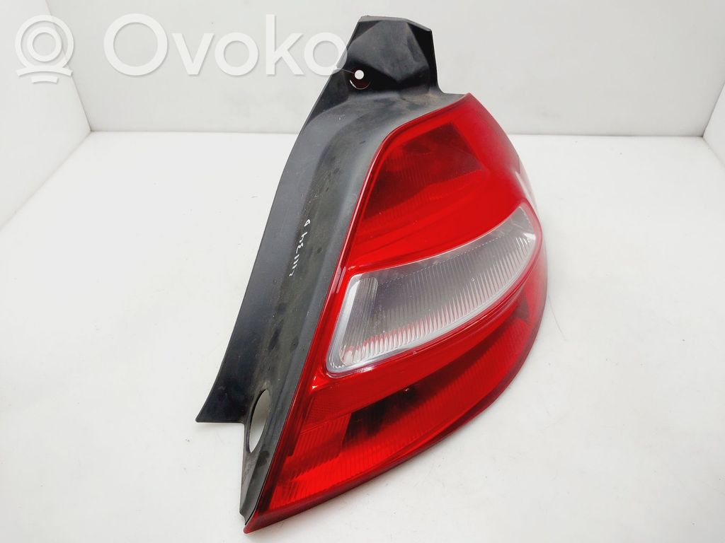 Takavalot   8200413216