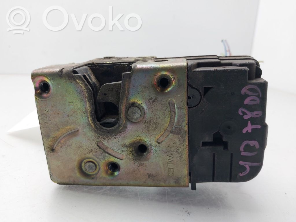 Citroen Xsara Zamek drzwi przednich 