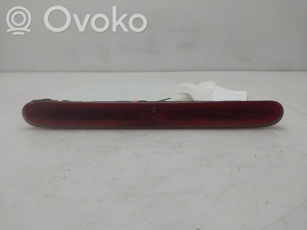 Peugeot 206 Third/center stoplight 